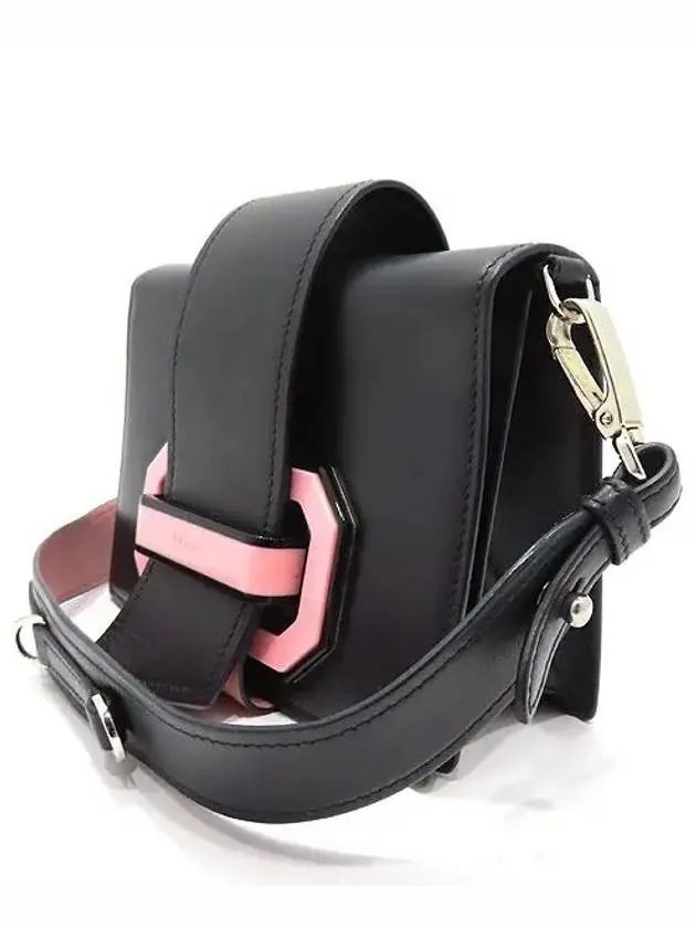 1BD067 Shoulder Bag
