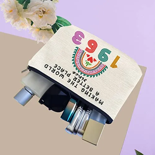 61st Birthday Gifts for Women, Funny Retirement Gift Ideas 61 Year Old Makeup Bag, 1963 Birthday Decorations for Grandma, Mom, Her, Wife, Sister, Small Cosmetic Travel Bags for Mothers Day, Christmas