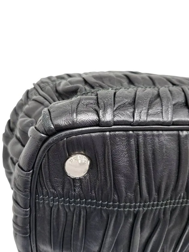 Black B2599L Nappa Goffre Shoulder Bag Strap