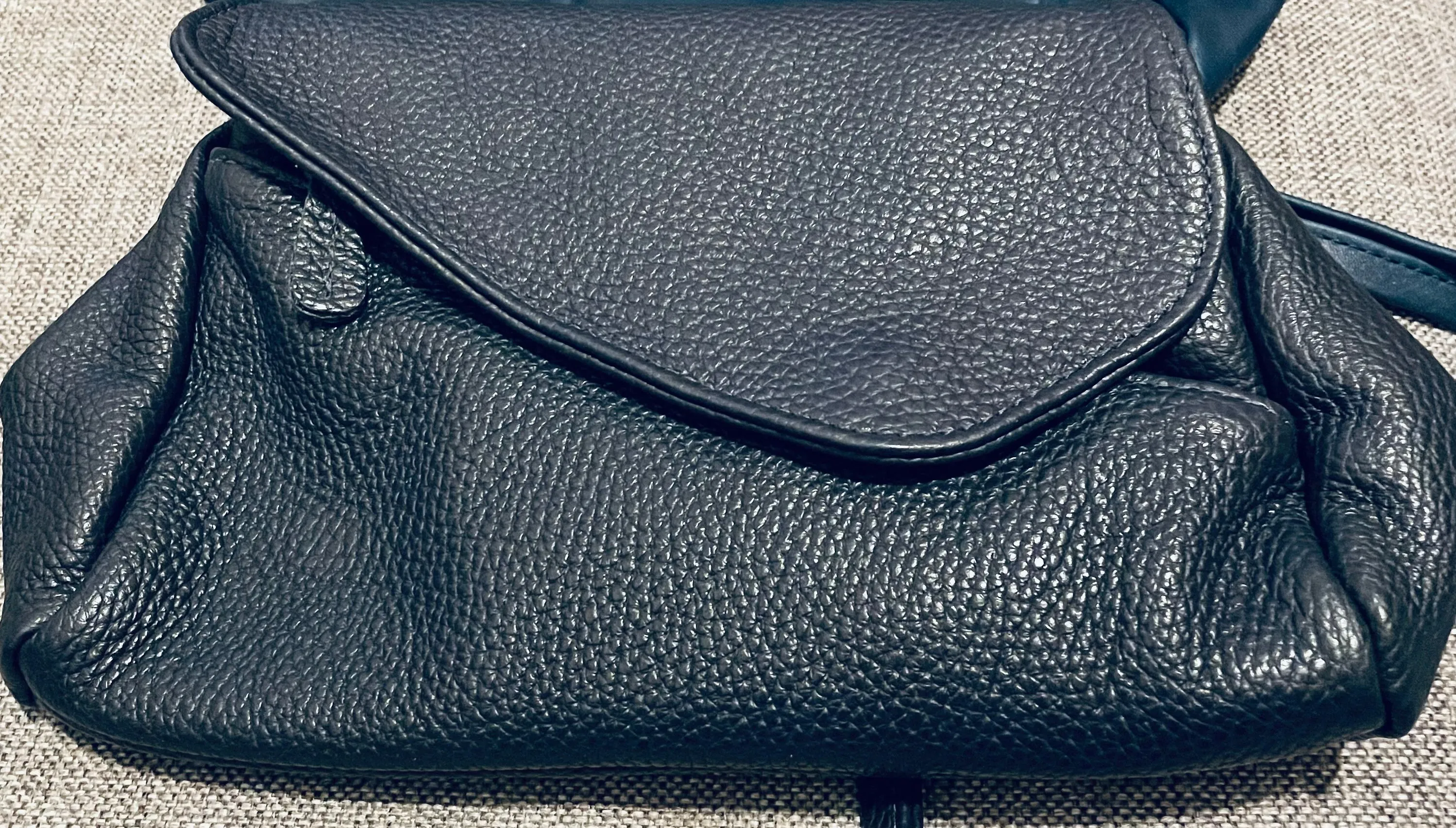 Josephine Crossbody Bag in Navy.