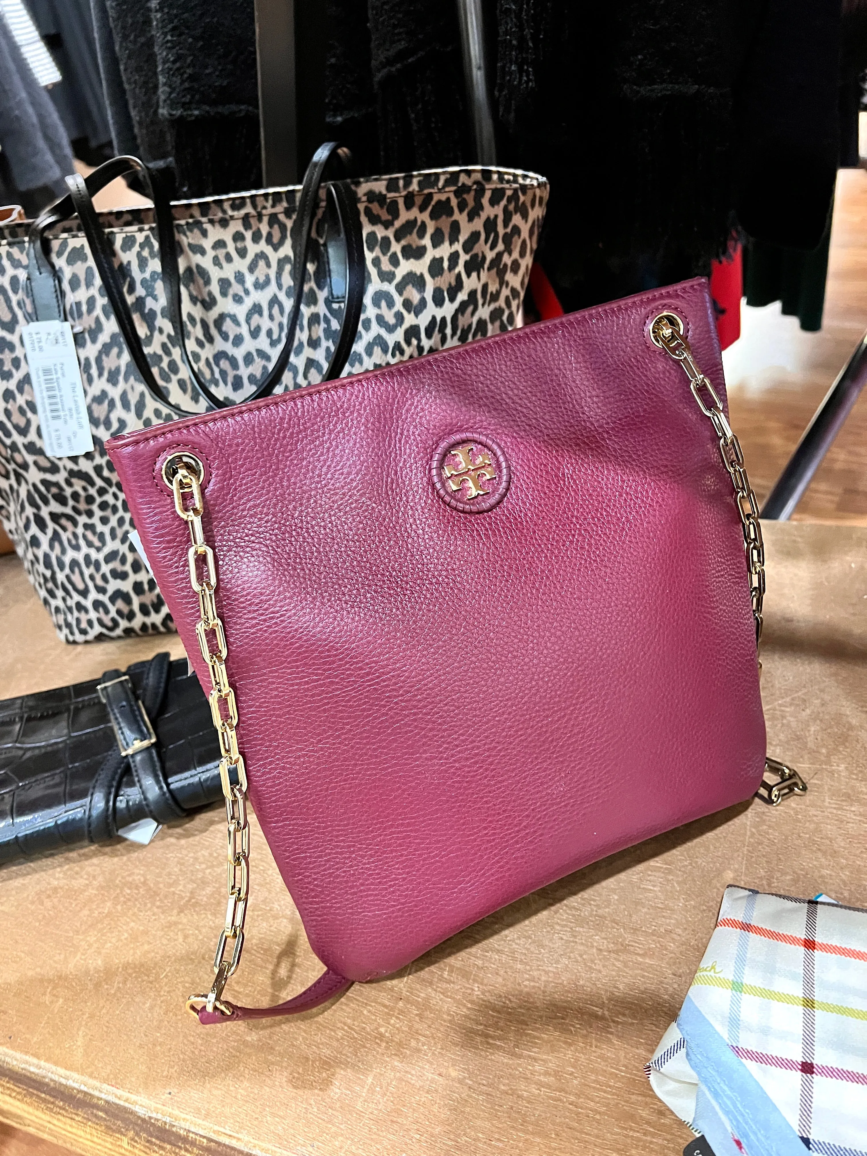 TORY BURCH WHIPSTITCH LOGO CONVERTIBLE CROSSBODY BAG